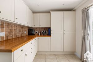 Photo 13- click for photo gallery